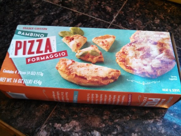 Trader Joe's Bambino Pizza Formaggio 2